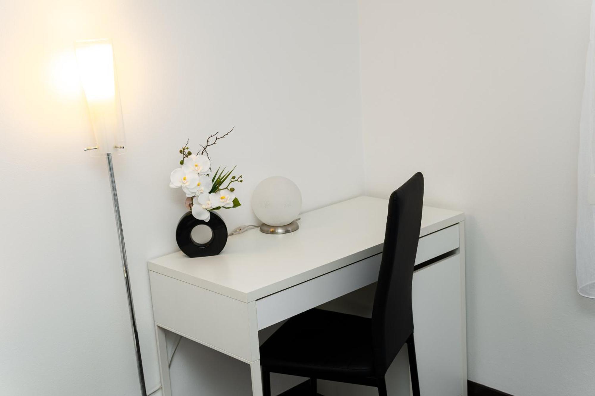 Bnb New Beautiful Apartment In The Center Of Ostrava With Option Garage Parking Eksteriør bilde