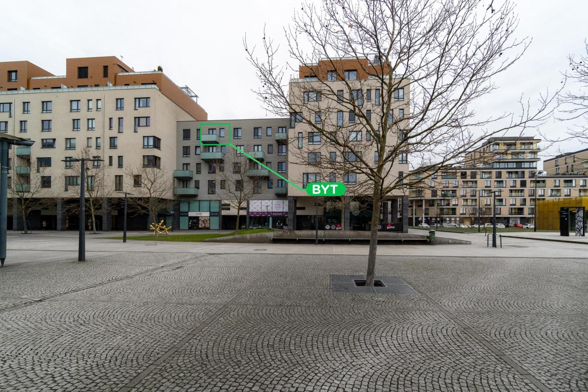Bnb New Beautiful Apartment In The Center Of Ostrava With Option Garage Parking Eksteriør bilde