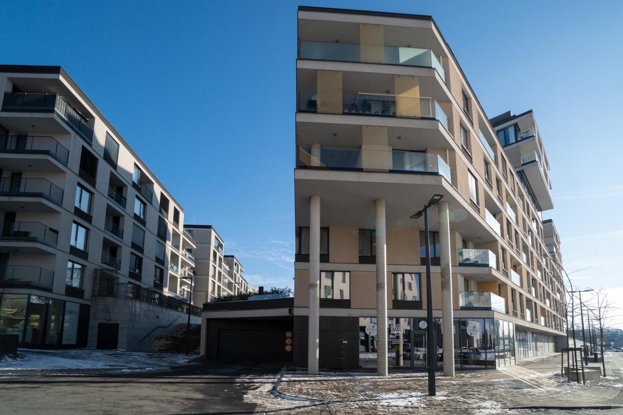 Bnb New Beautiful Apartment In The Center Of Ostrava With Option Garage Parking Eksteriør bilde