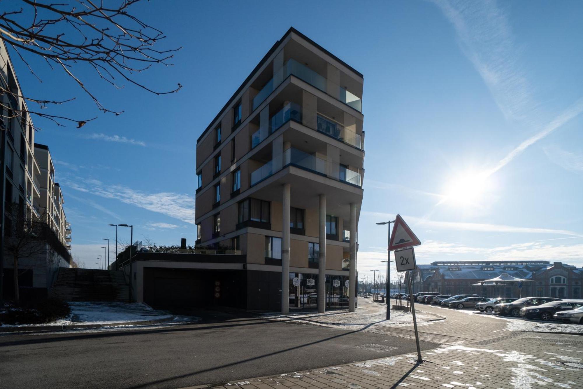 Bnb New Beautiful Apartment In The Center Of Ostrava With Option Garage Parking Eksteriør bilde